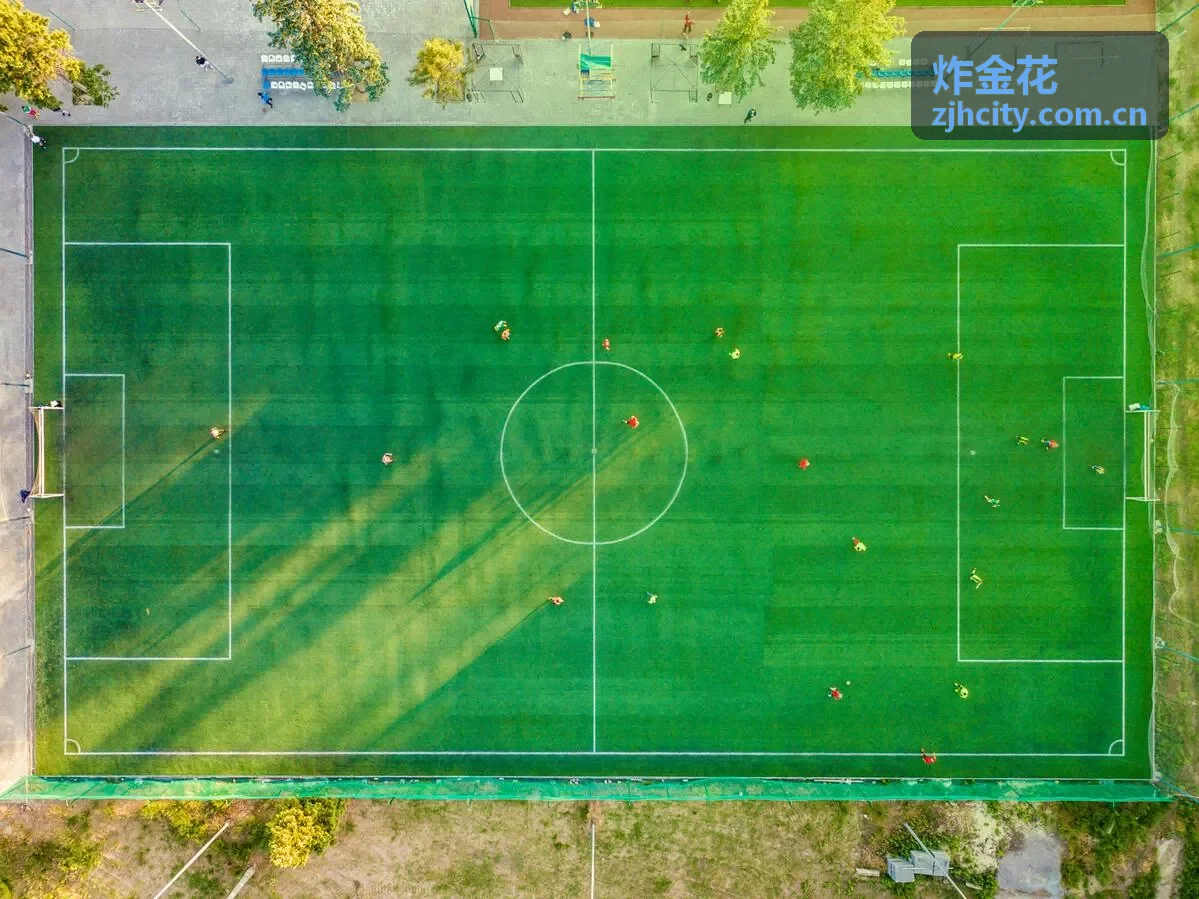 炸金花聚会结束后整理桌面和交流感受